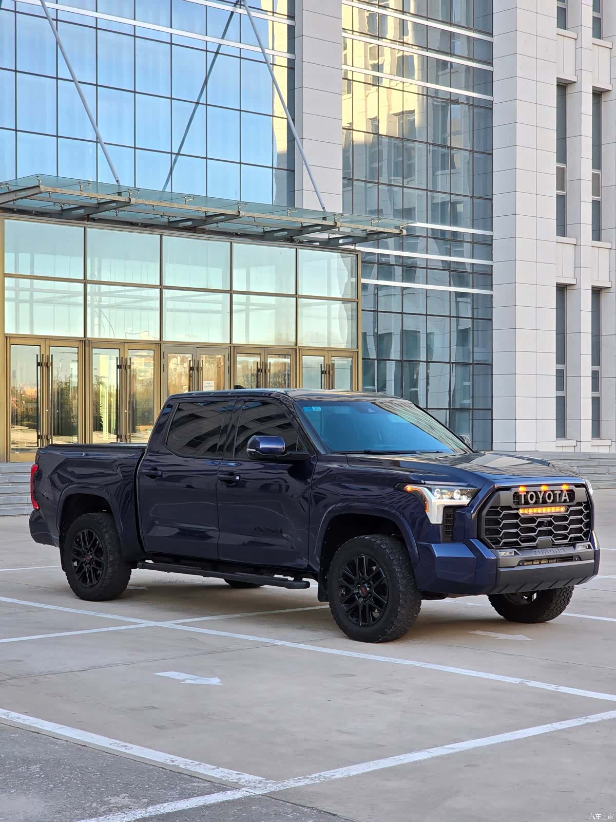 Toyota Tundra, 2022 3