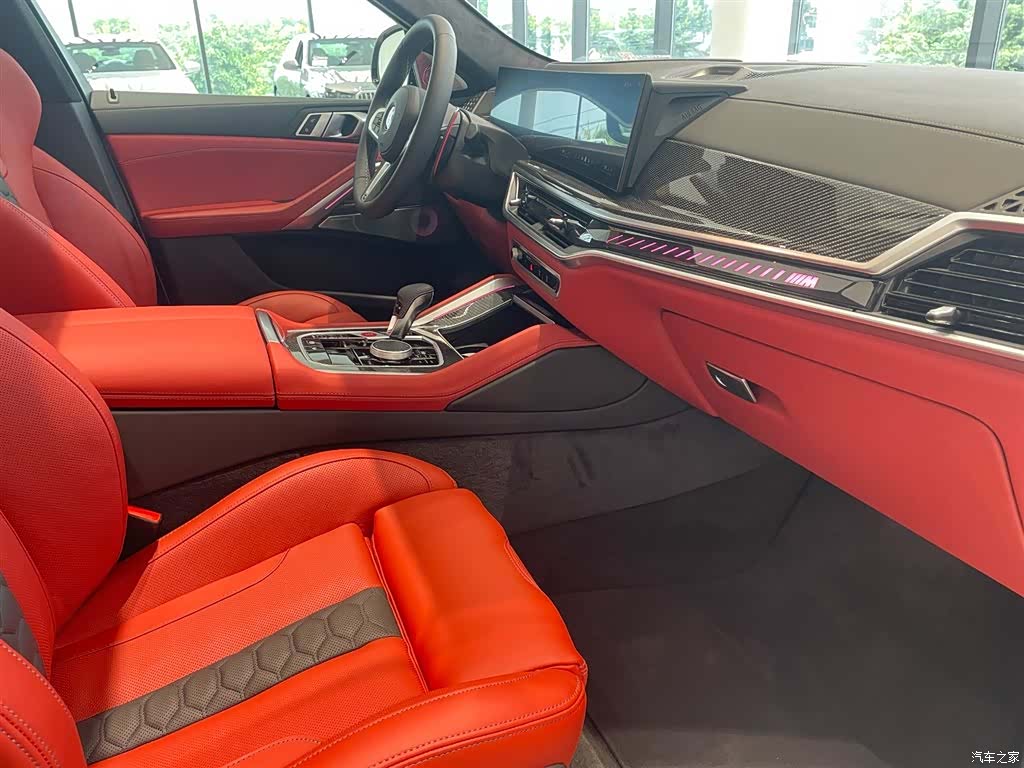 BMW X6, 2025 9