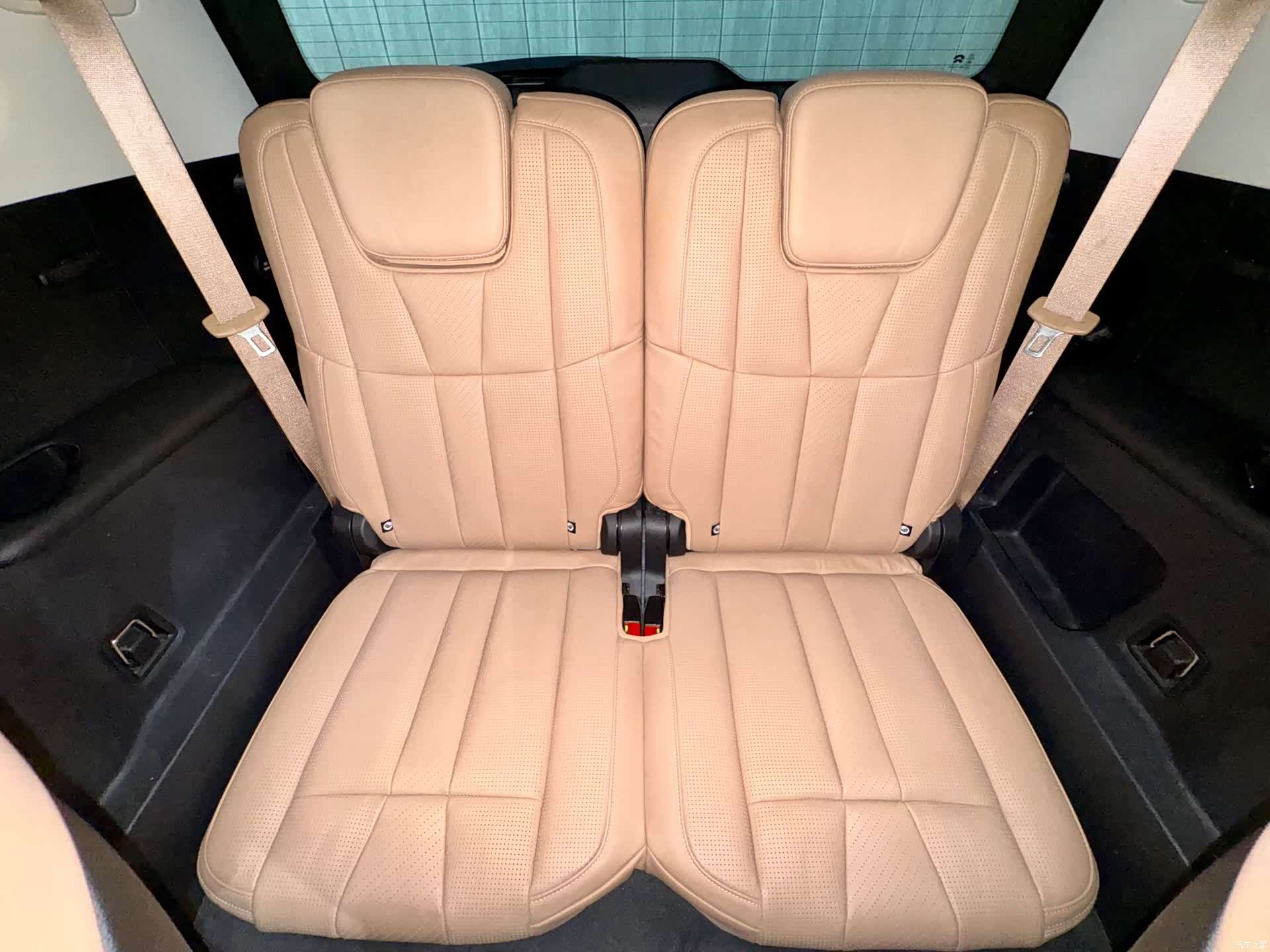 NIO ES8, 2019 12