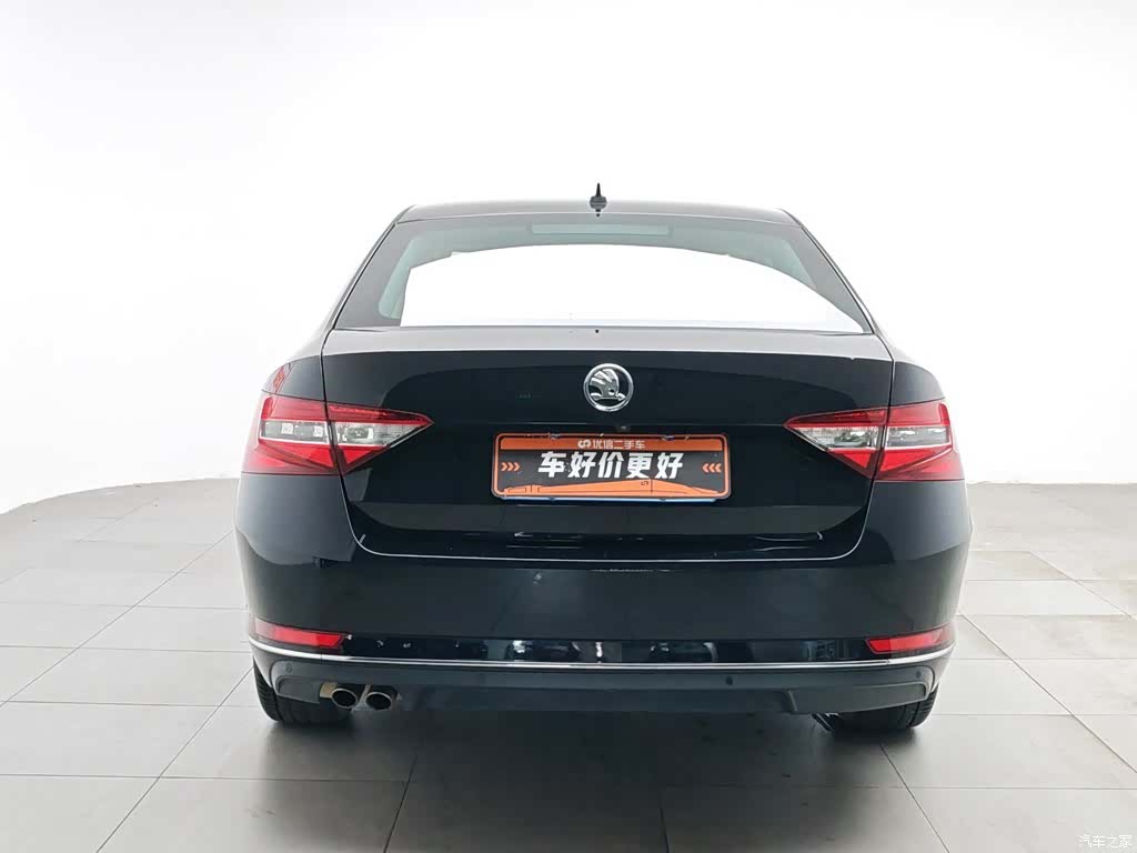 Skoda Superb, 2018 4