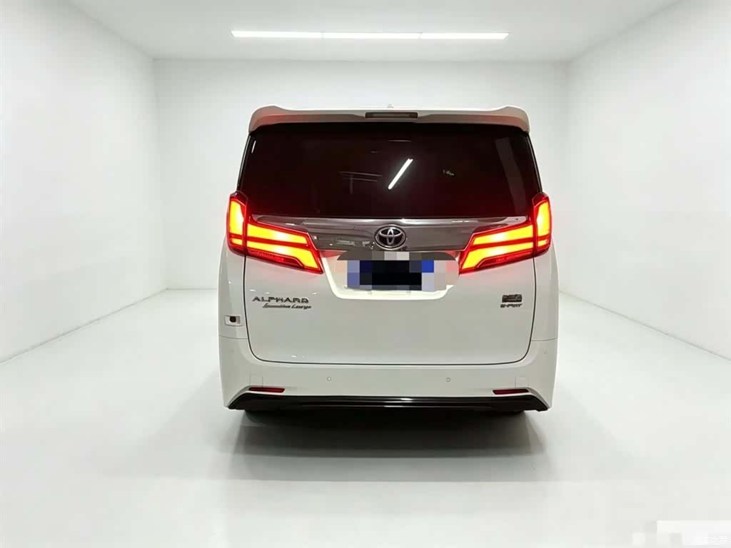 Toyota Alphard, 2019 6