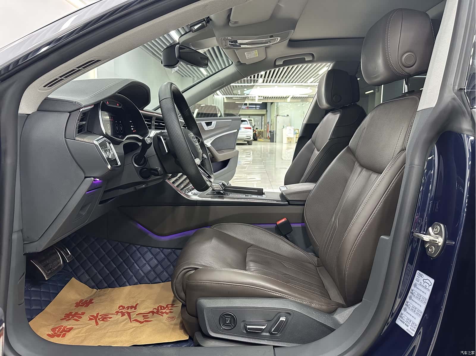 Audi A7L, 2022 9