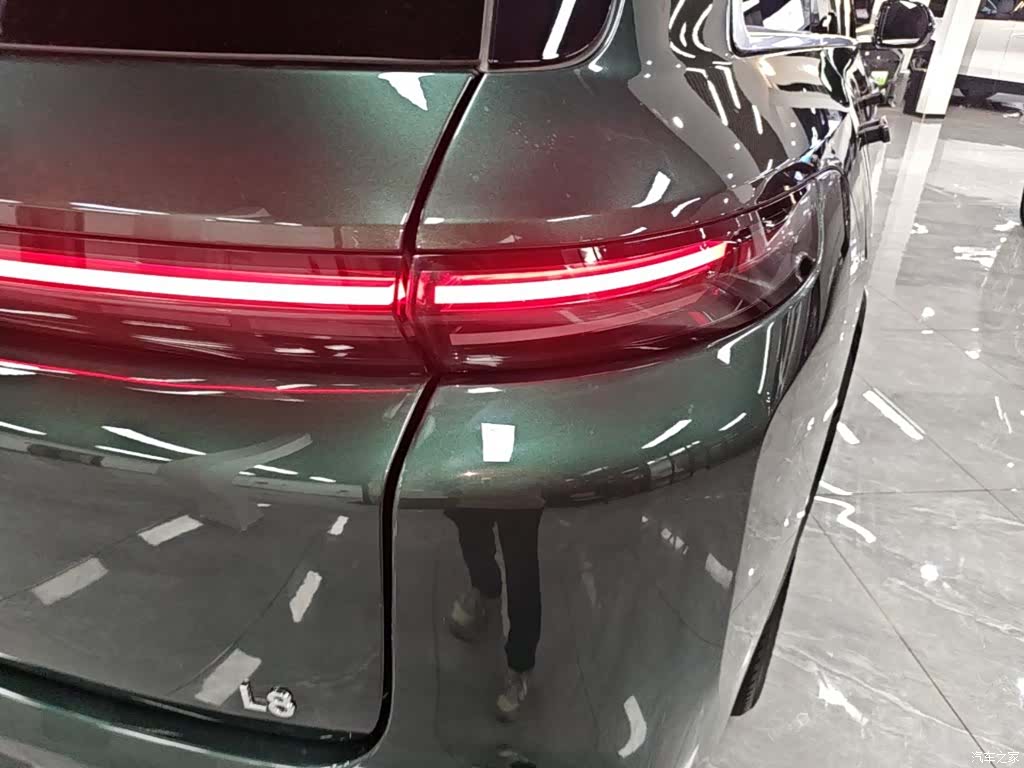 Li Auto L8, 2023 8