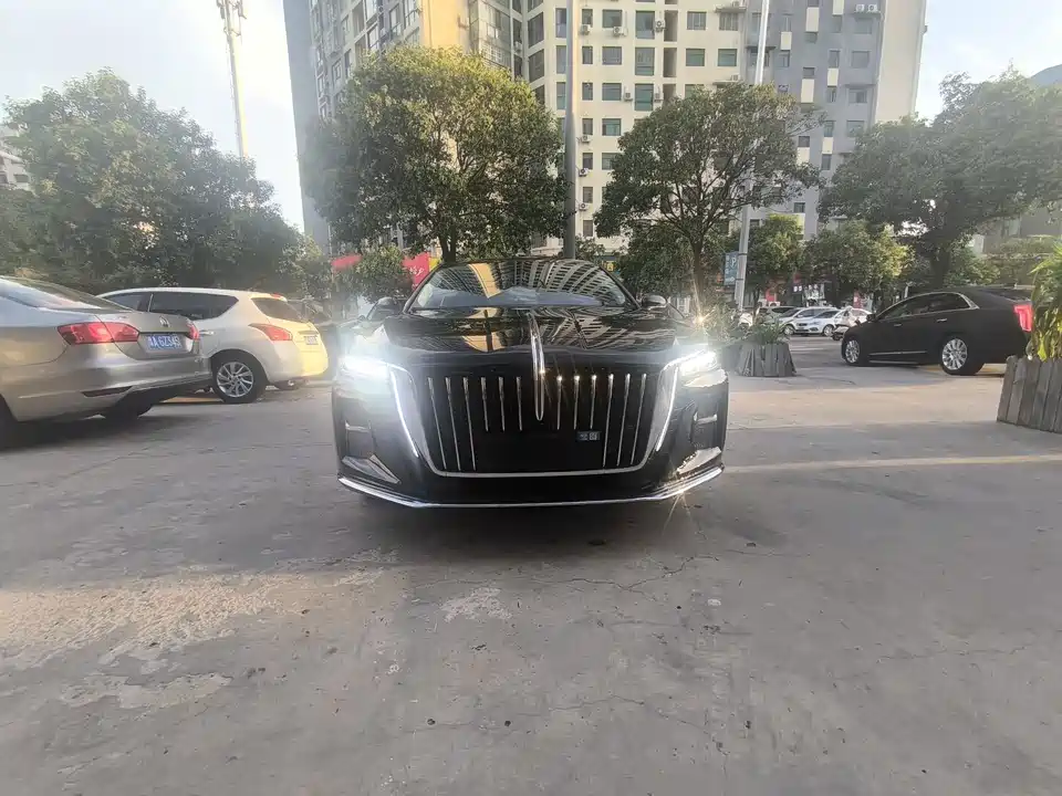 Hongqi H5