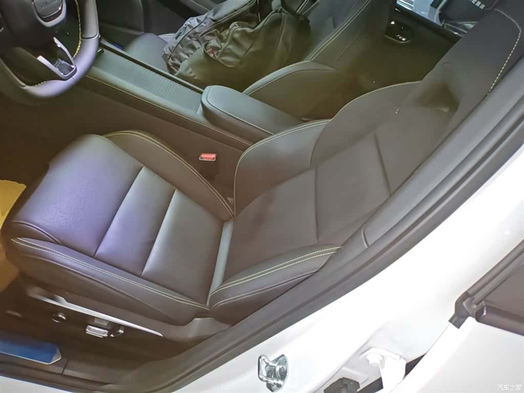 Lynk & Co 02, 2025 15