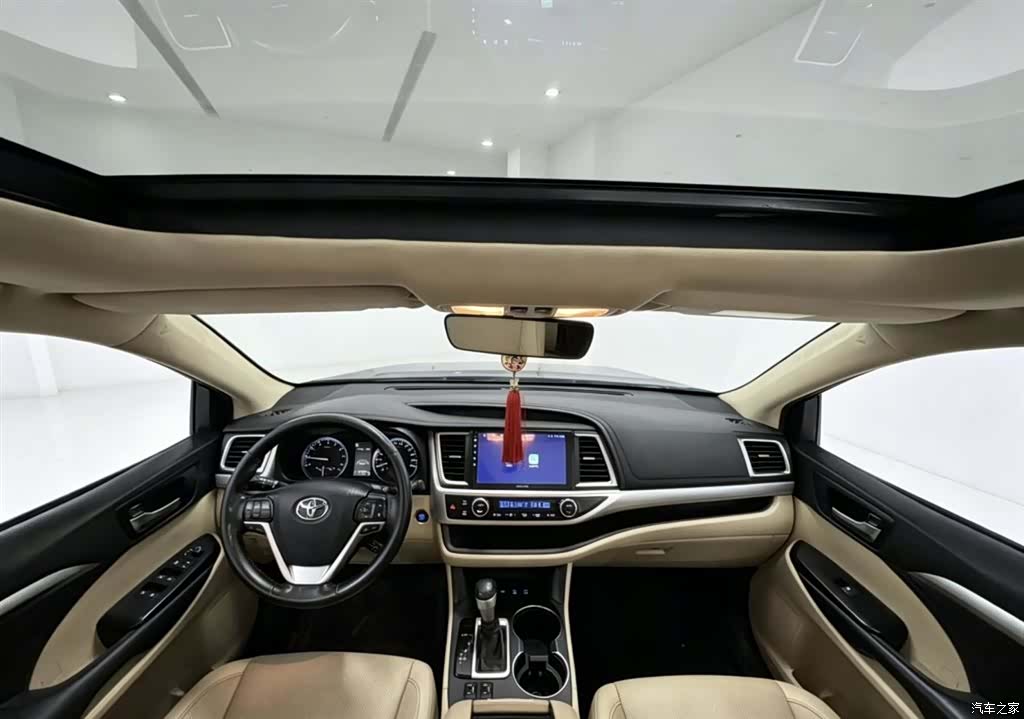 Toyota Highlander, 2019 все фото