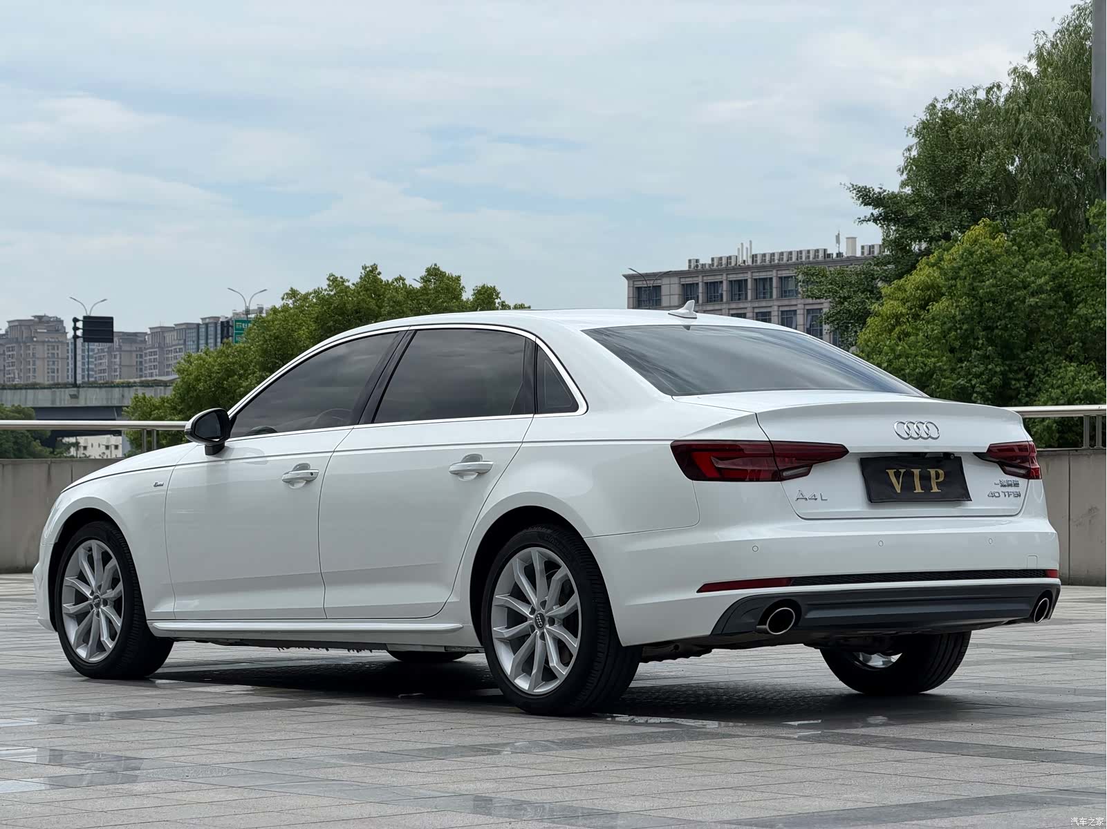 Audi A4L, 2018 10