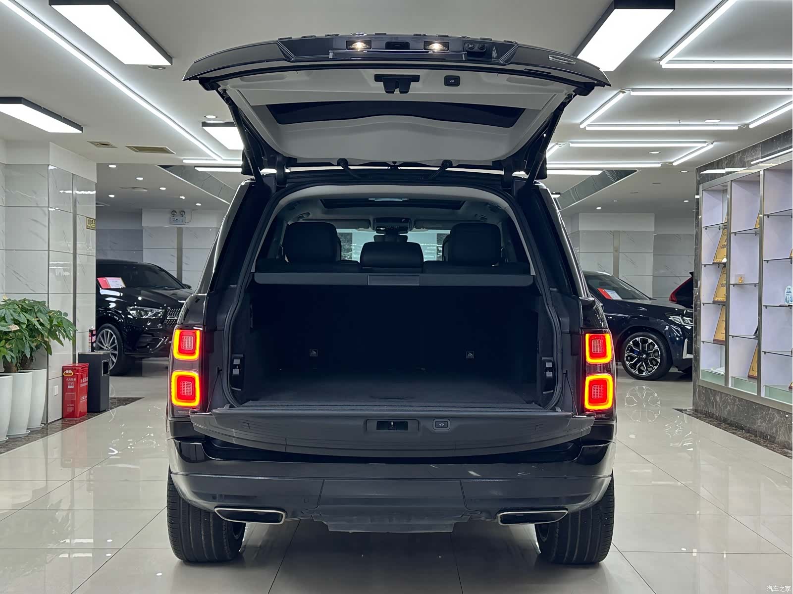 Land Rover Range Rover, 2020 22