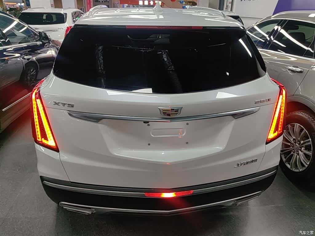Cadillac XT5, 2020 6