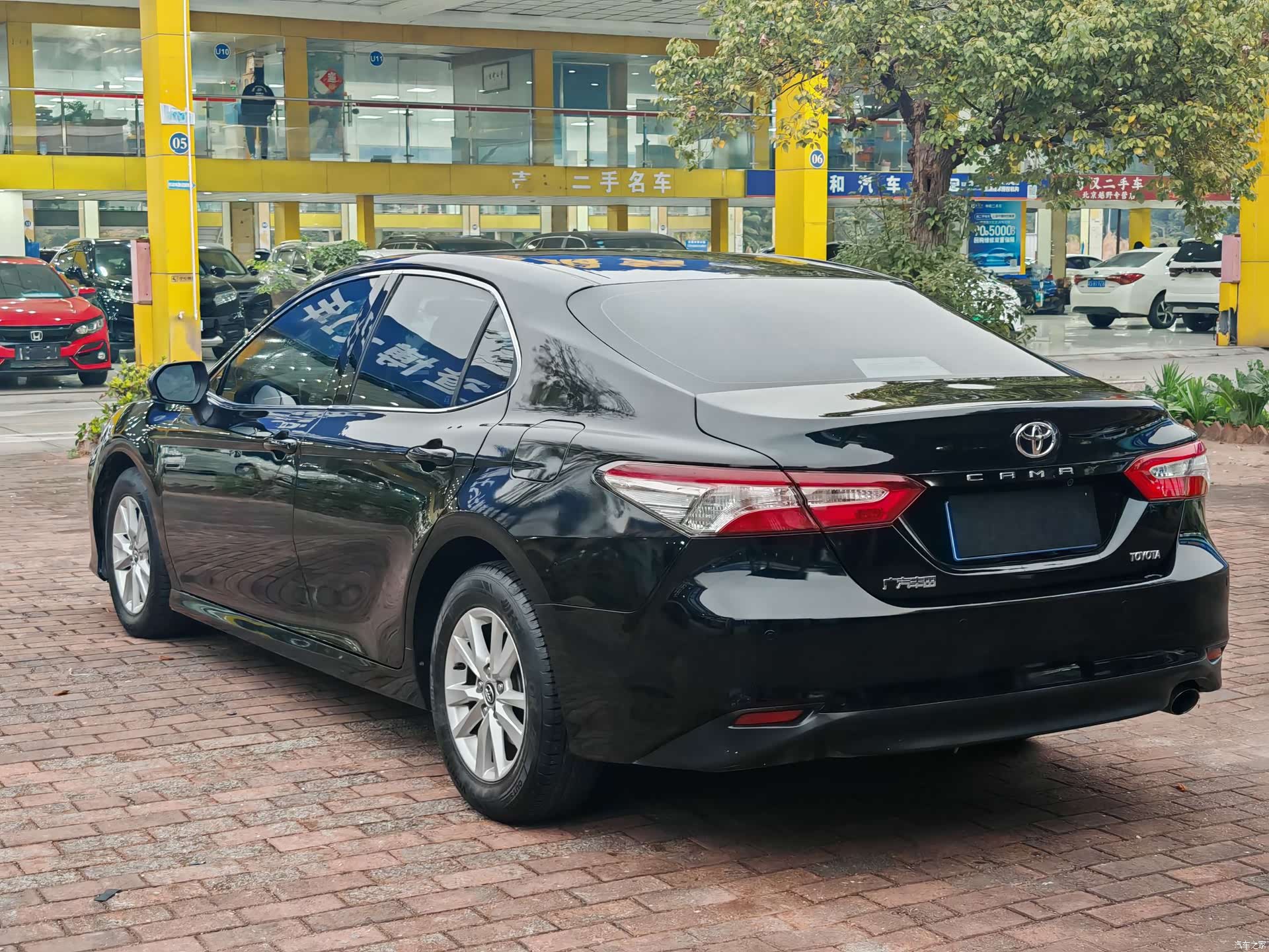 Toyota Camry, 2018 4