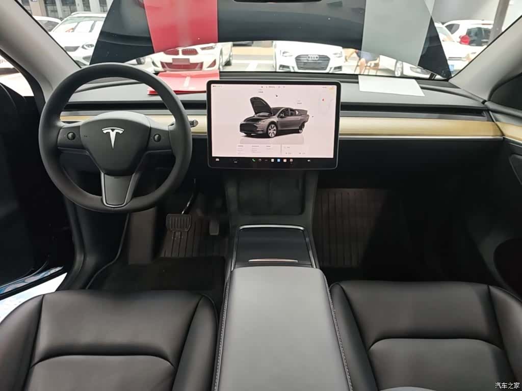 Tesla Model Y, 2023 10