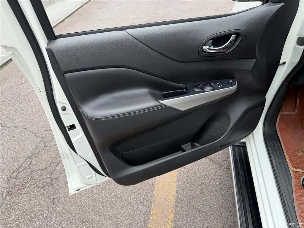 Nissan Terra, 2022 6