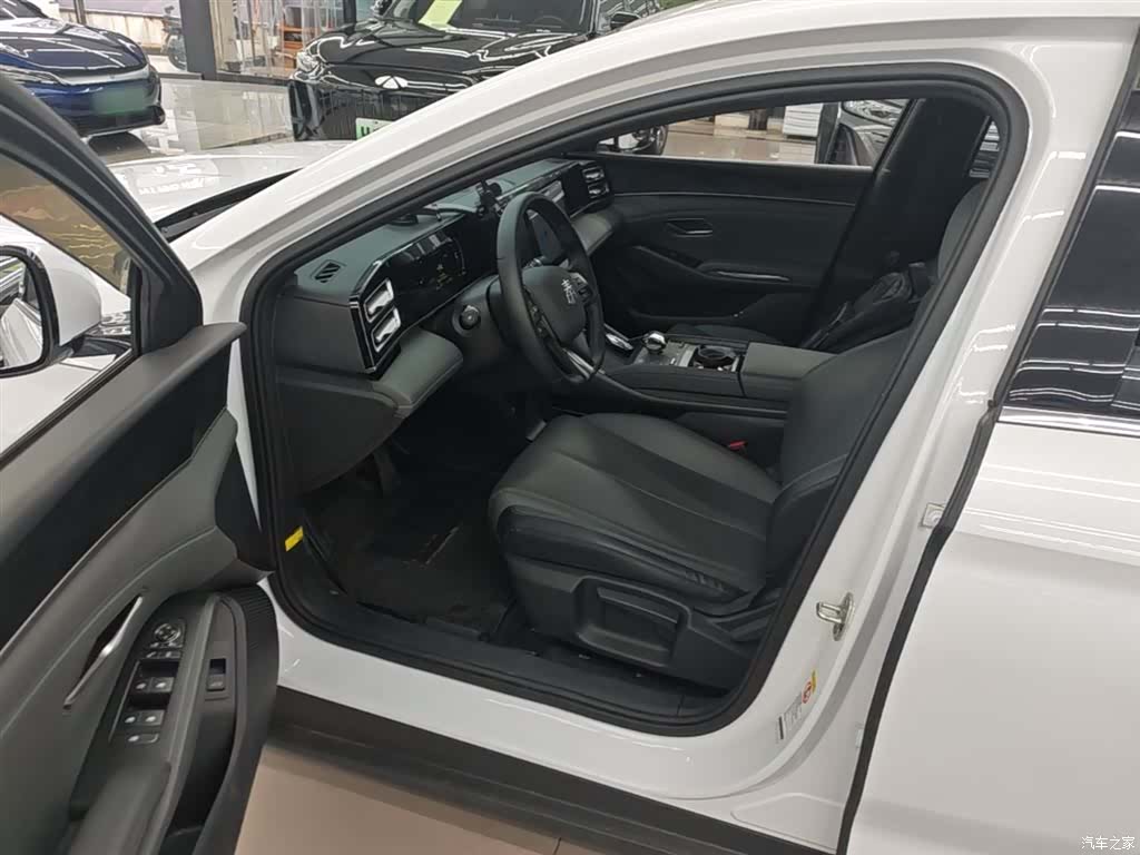 BYD Qin, 2025 15