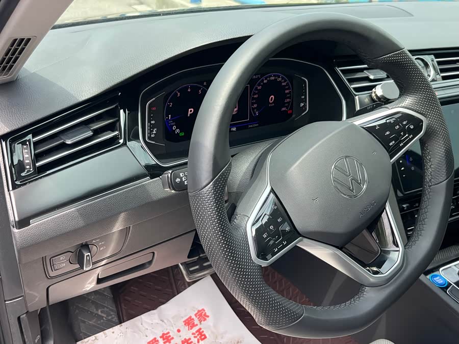 Volkswagen Magotan 2023, фото 10