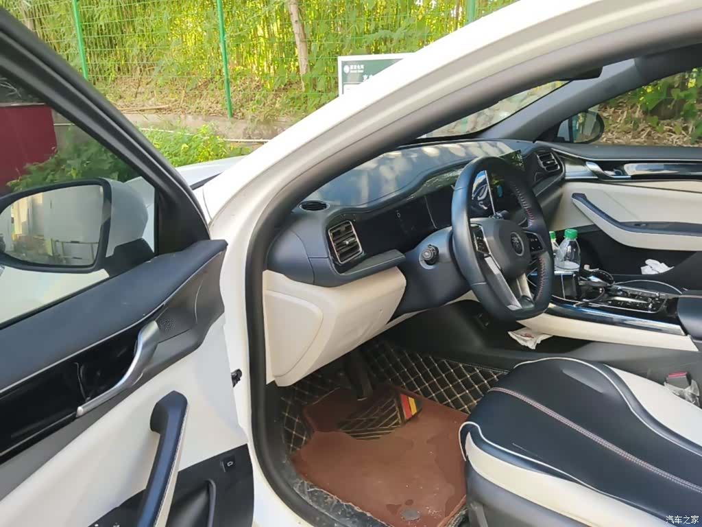 BYD Qin, 2023 16