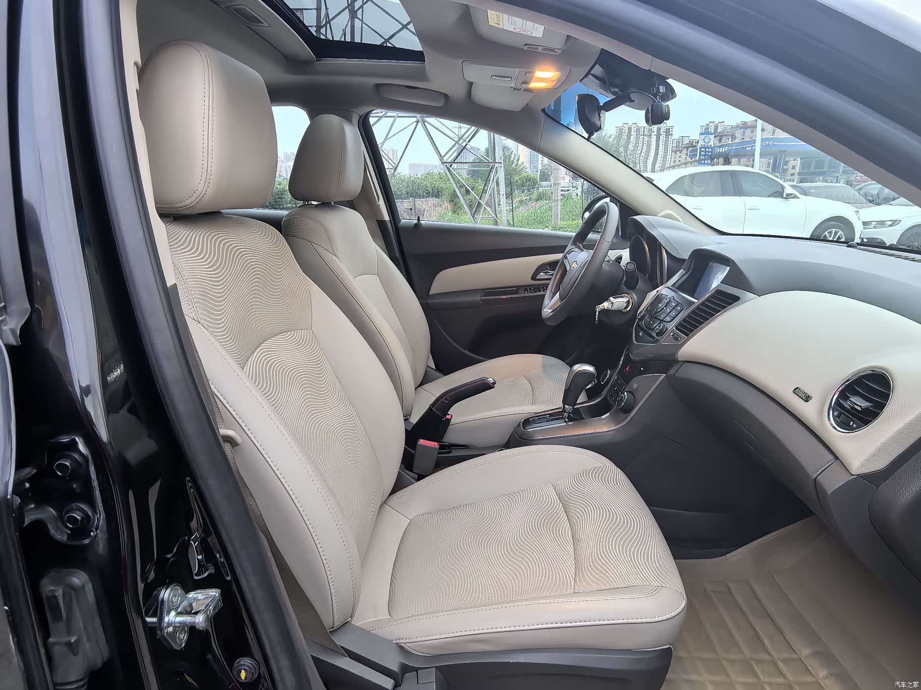 Chevrolet SE, 2015 12