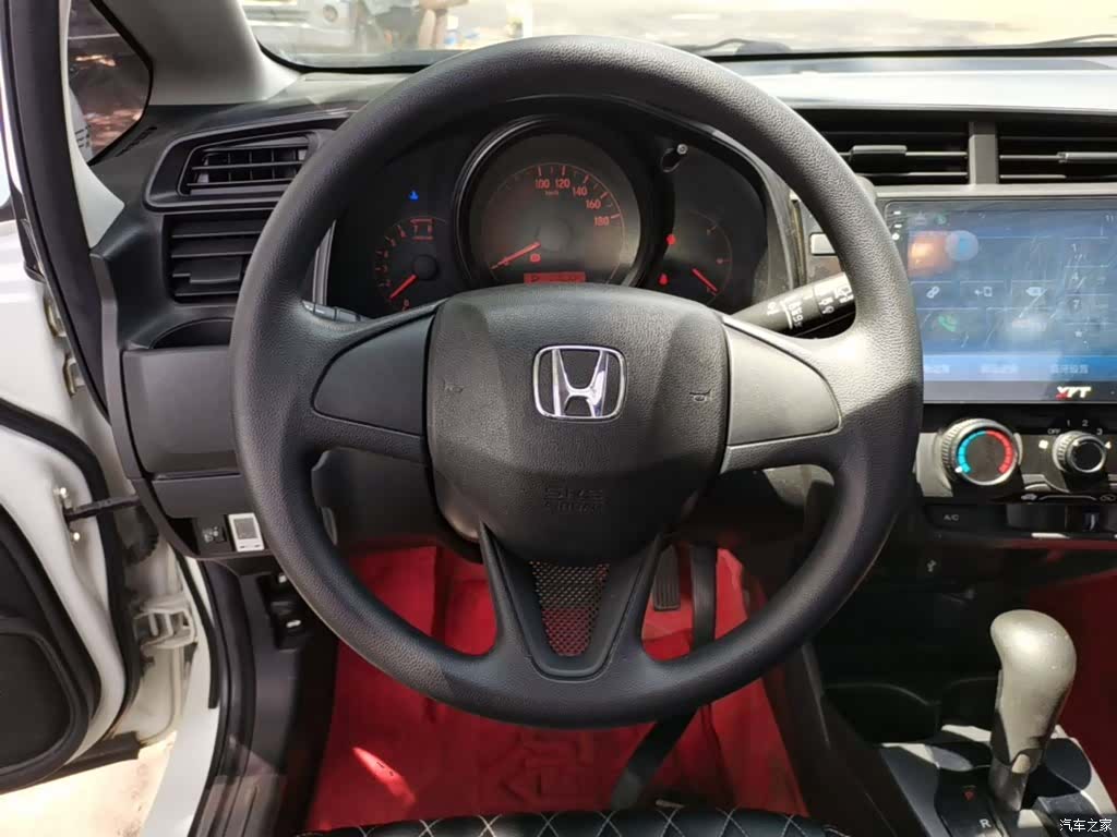 Honda Fit, 2018 11