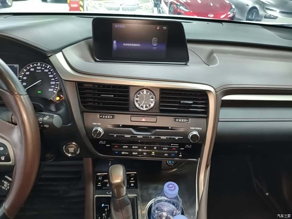 Lexus RX, 2017 13