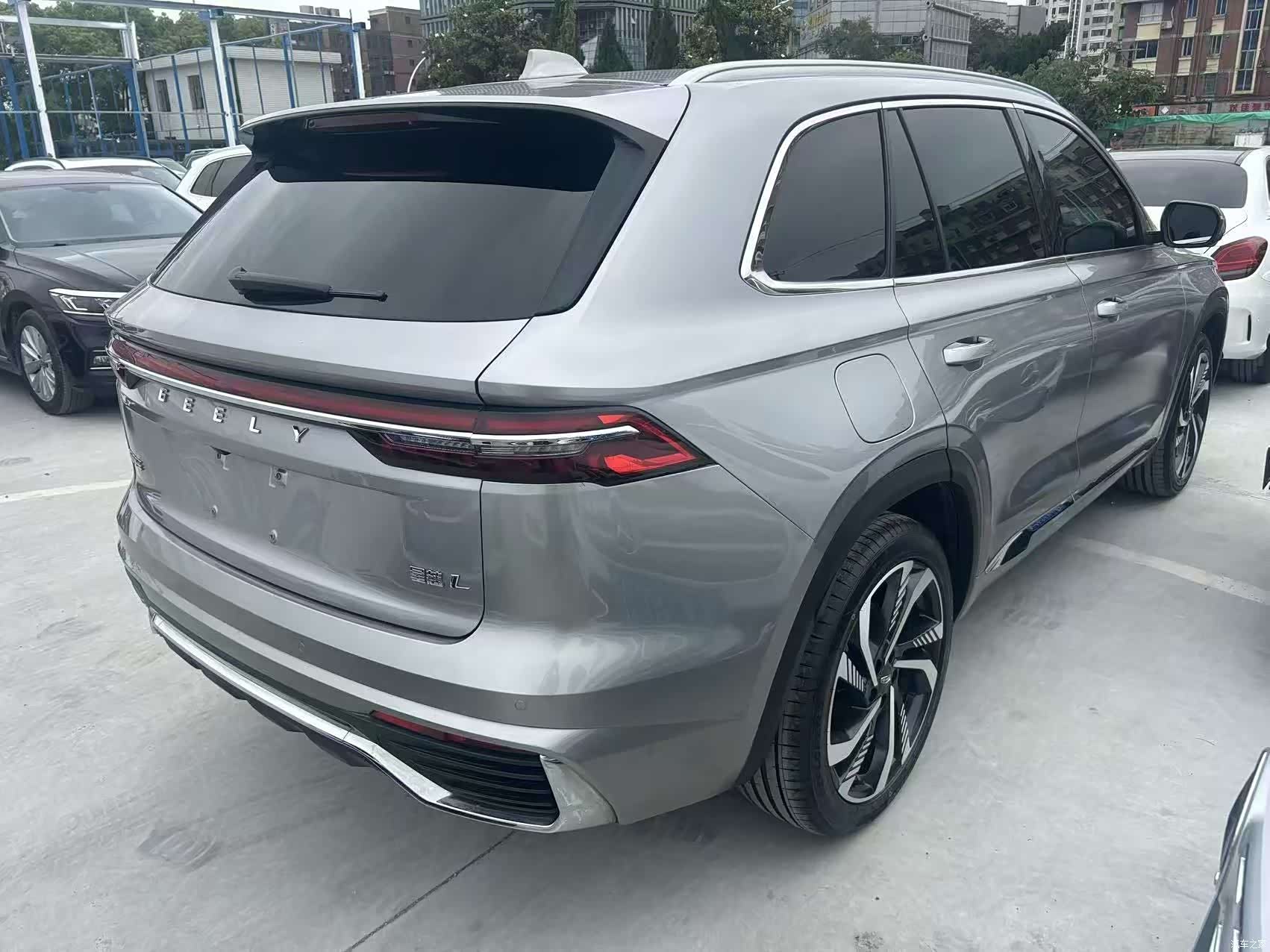Geely Xingyue L, 2023 4