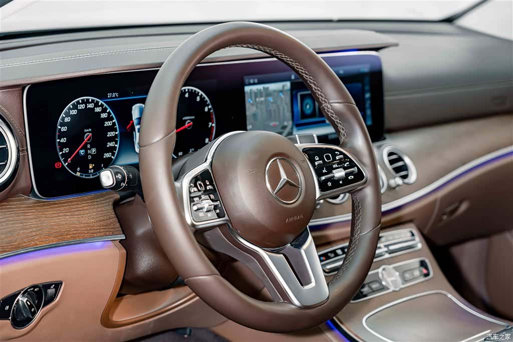 Mercedes-Benz E-Class, 2018 9