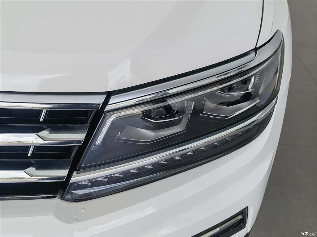Volkswagen Tiguan L, 2018 7