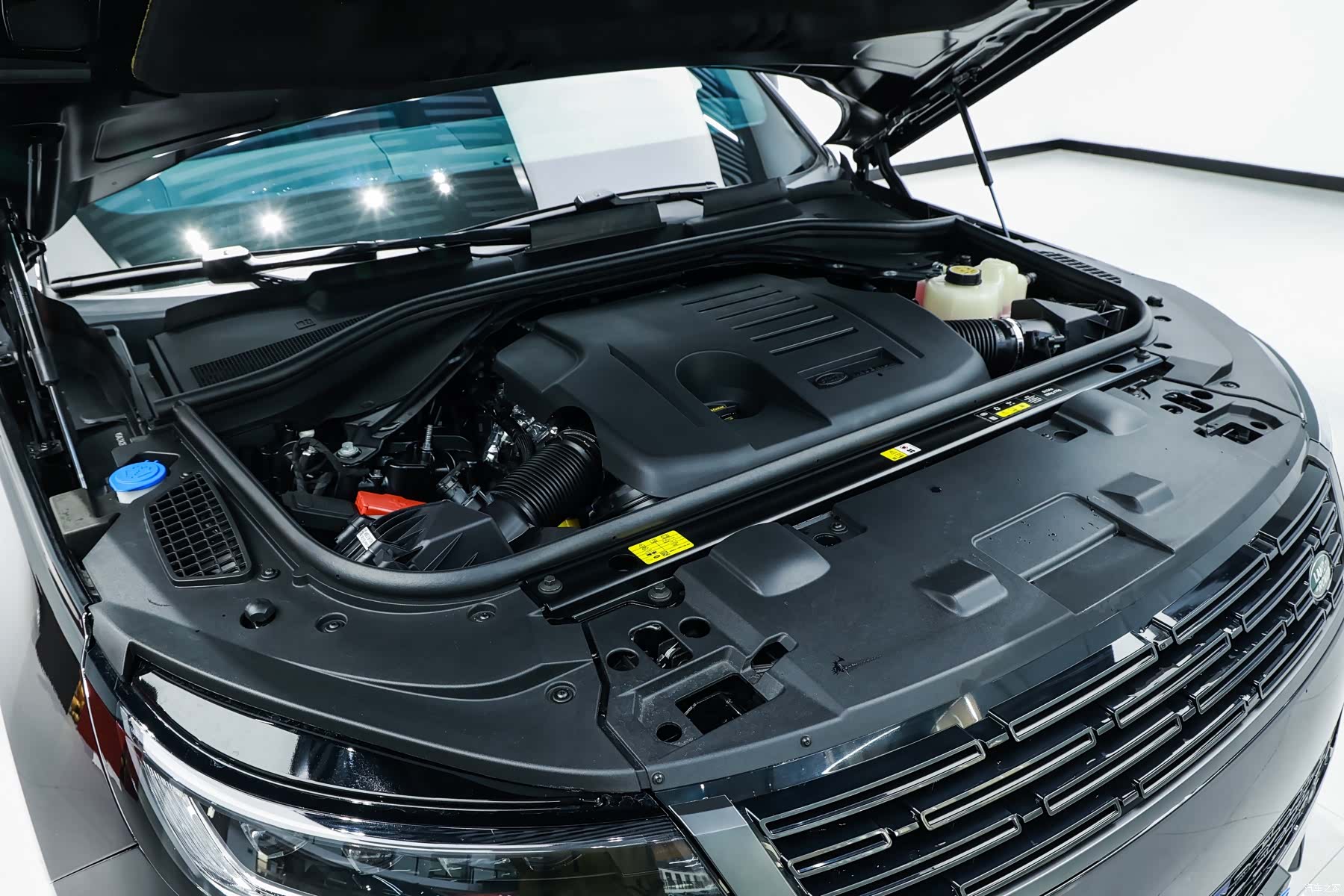 Land Rover Range Rover, 2025 24