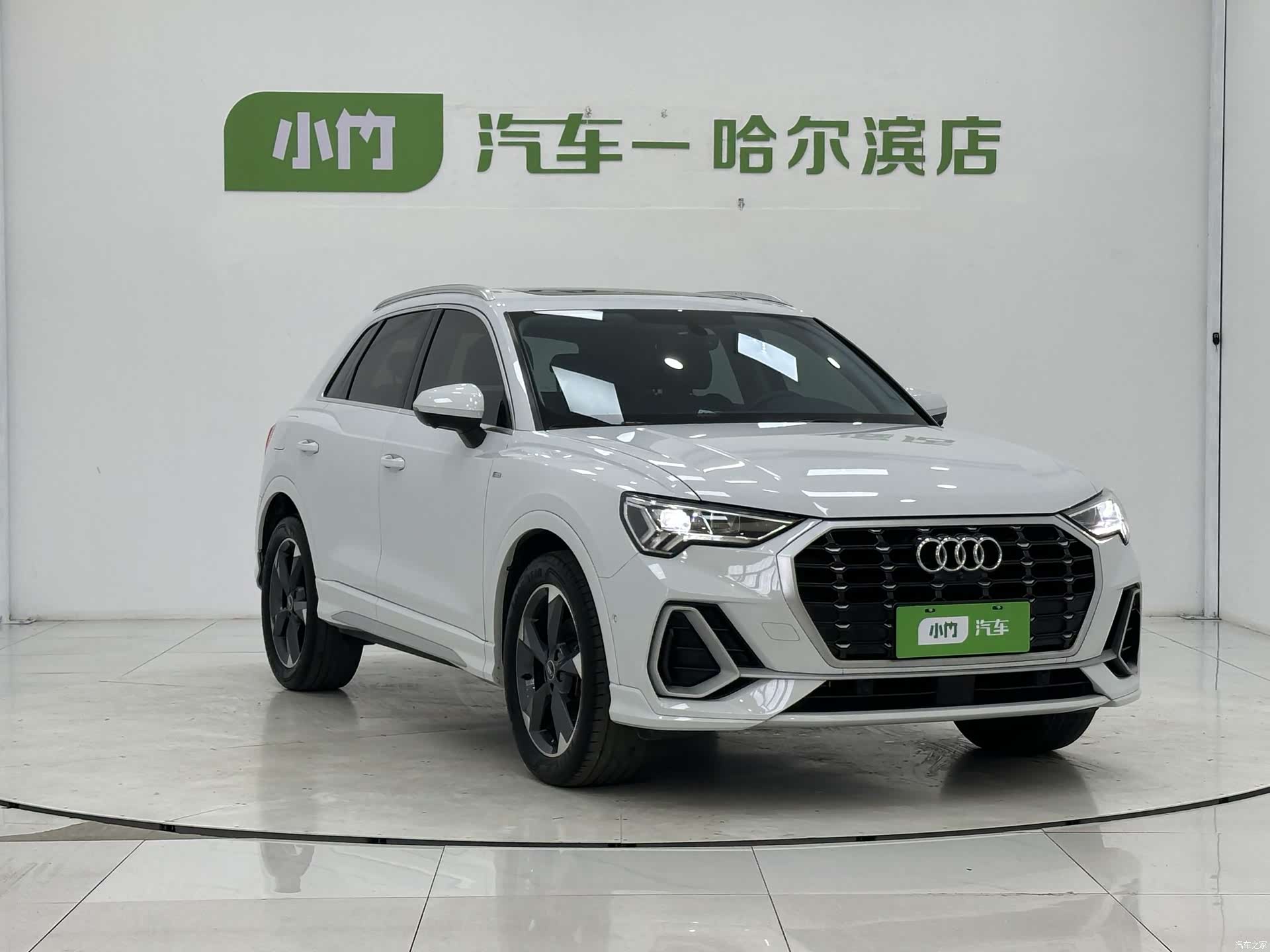 Audi Q3, 2023 3