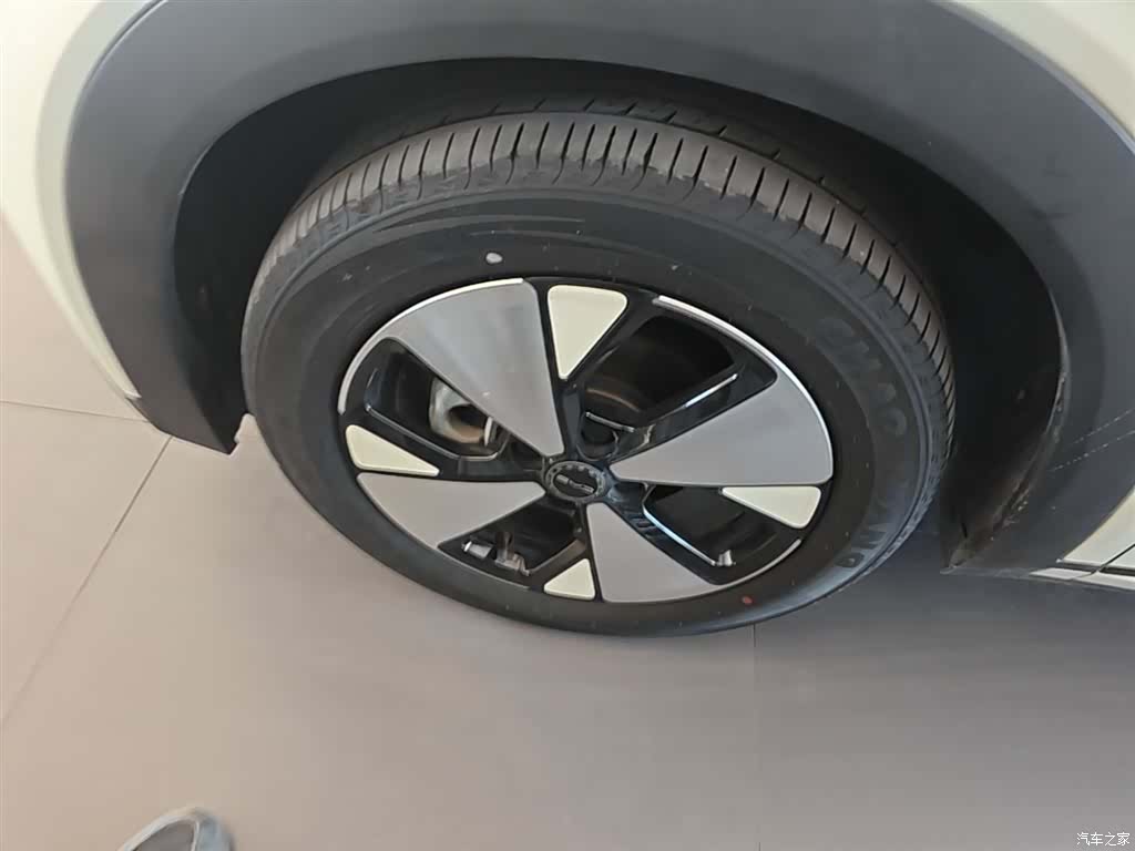 BYD Dolphin, 2023 23