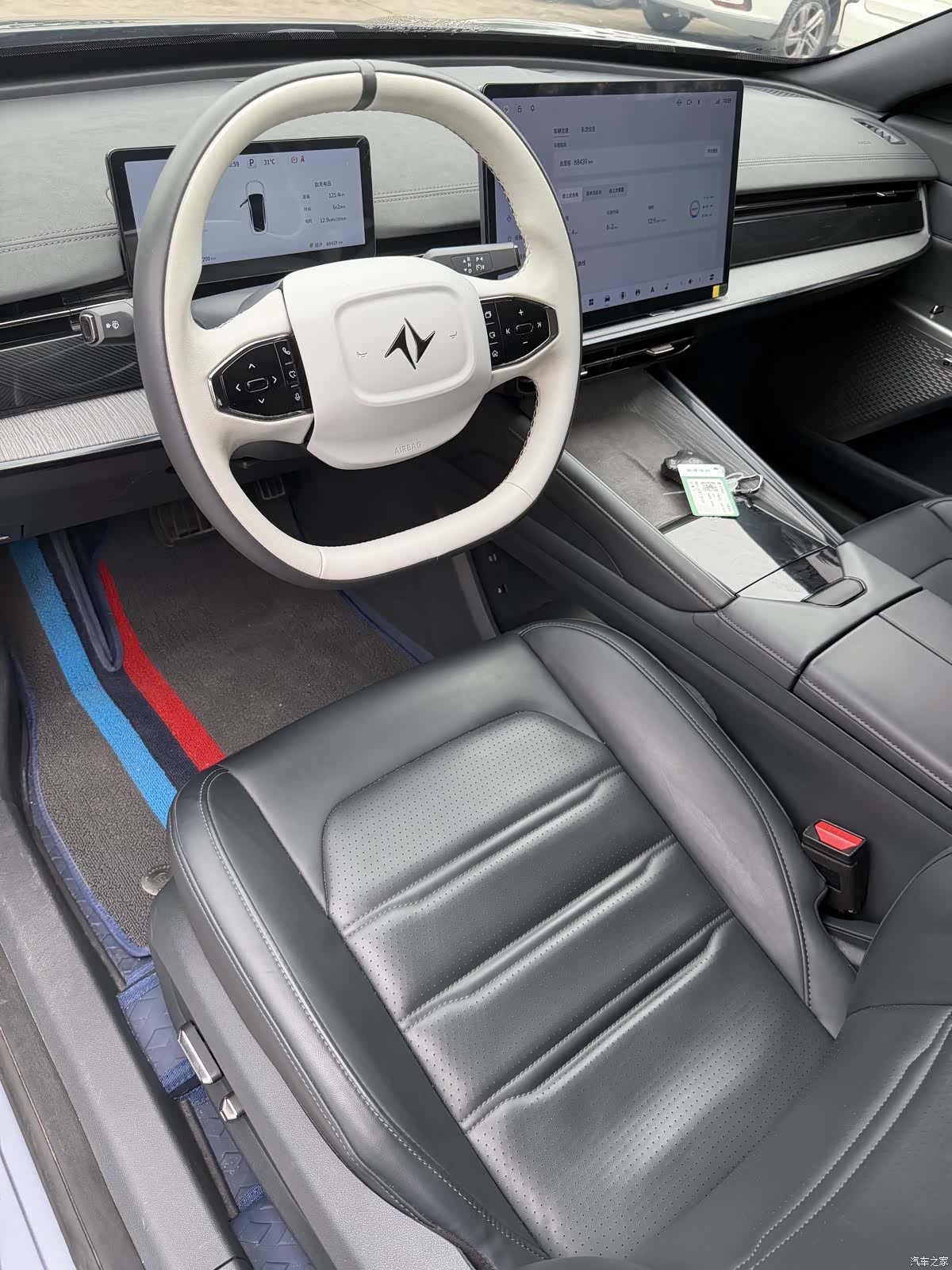 DongFeng eπ007, 2024 10
