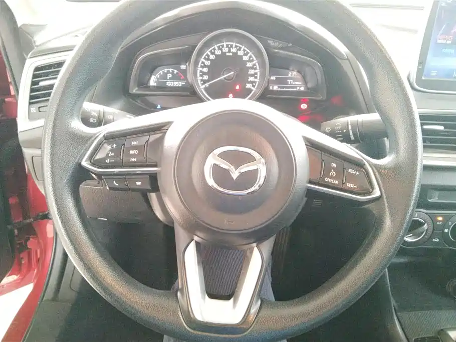 Mazda 3 Angkesaila