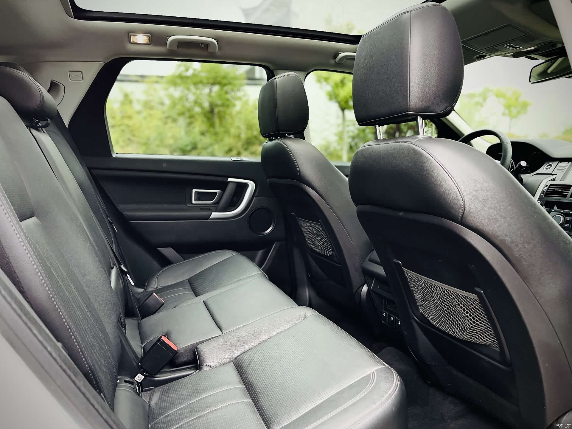 Land Rover Discovery, 2019 15