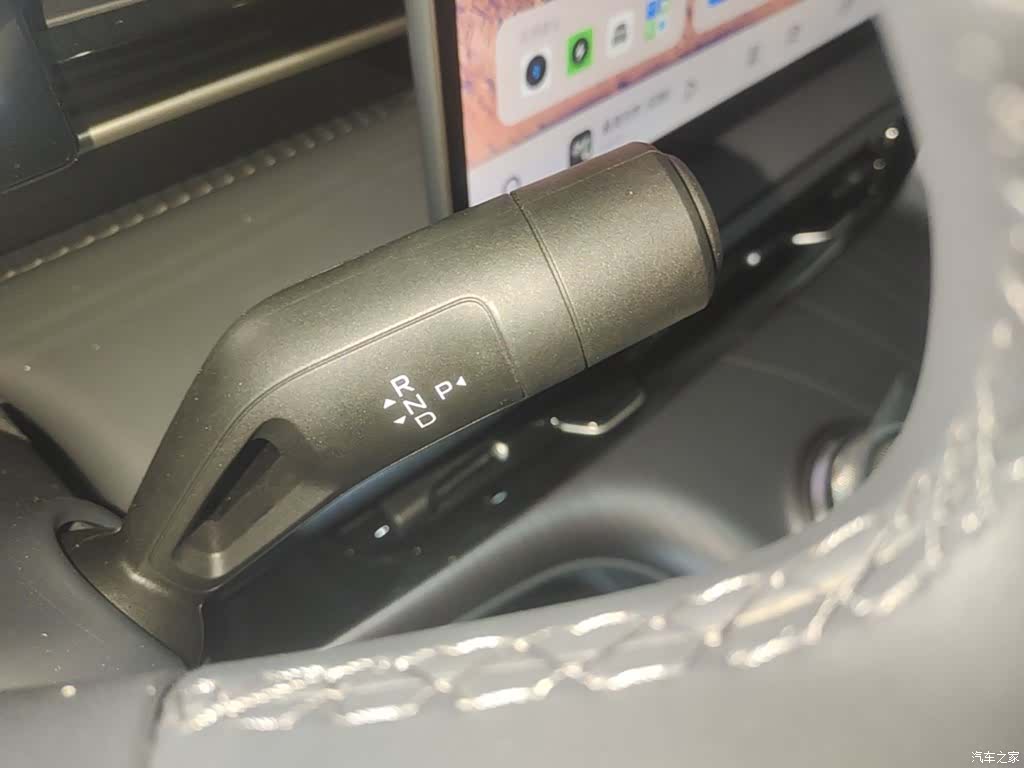 Geely Galaxy E5, 2026 14