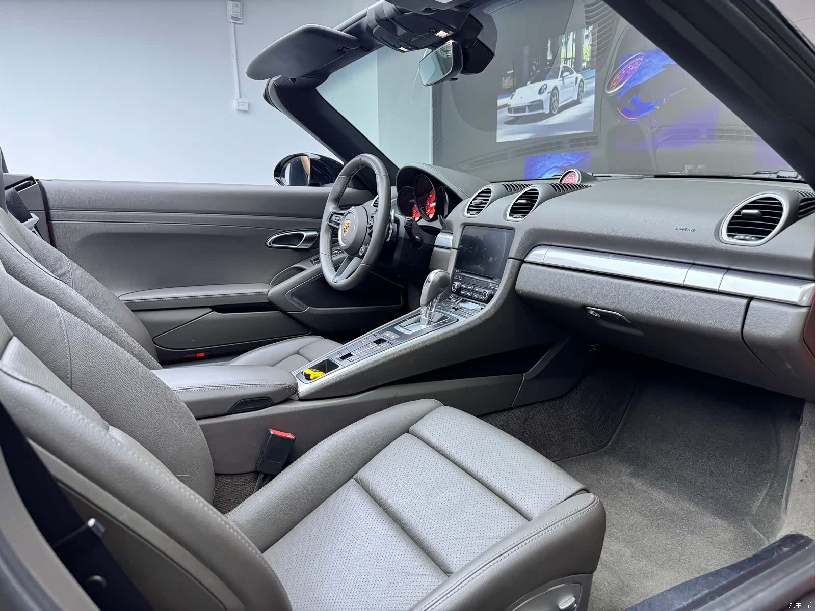 Porsche Boxster, 2017 9