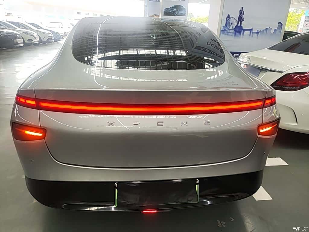Xpeng P7, 2021 6