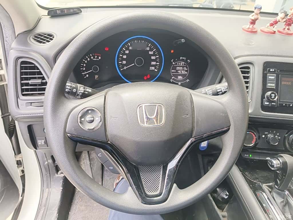 Honda Vezel, 2015 11