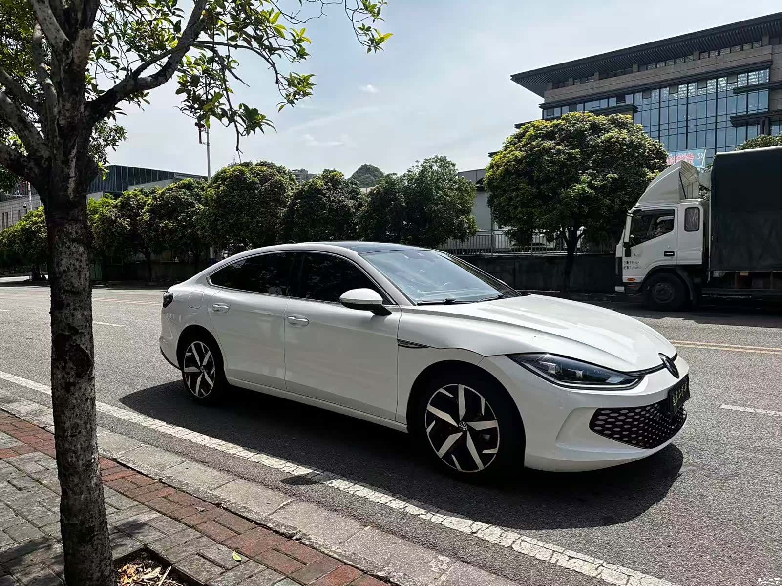 Volkswagen Lamando
