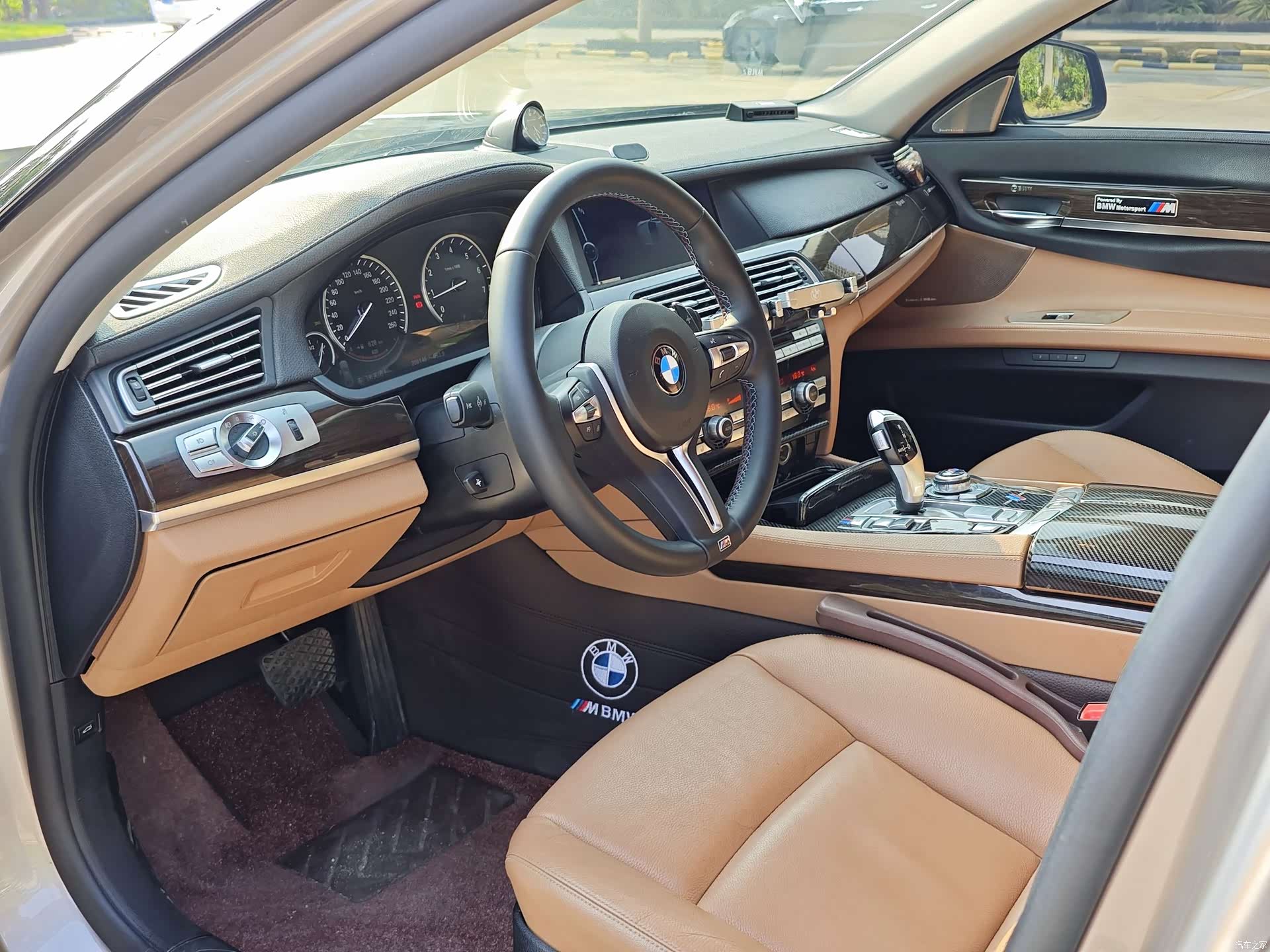 BMW 7 Series, 2010 9