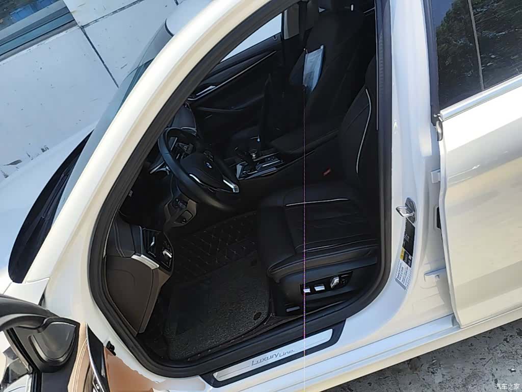 BMW 5 Series, 2020 15