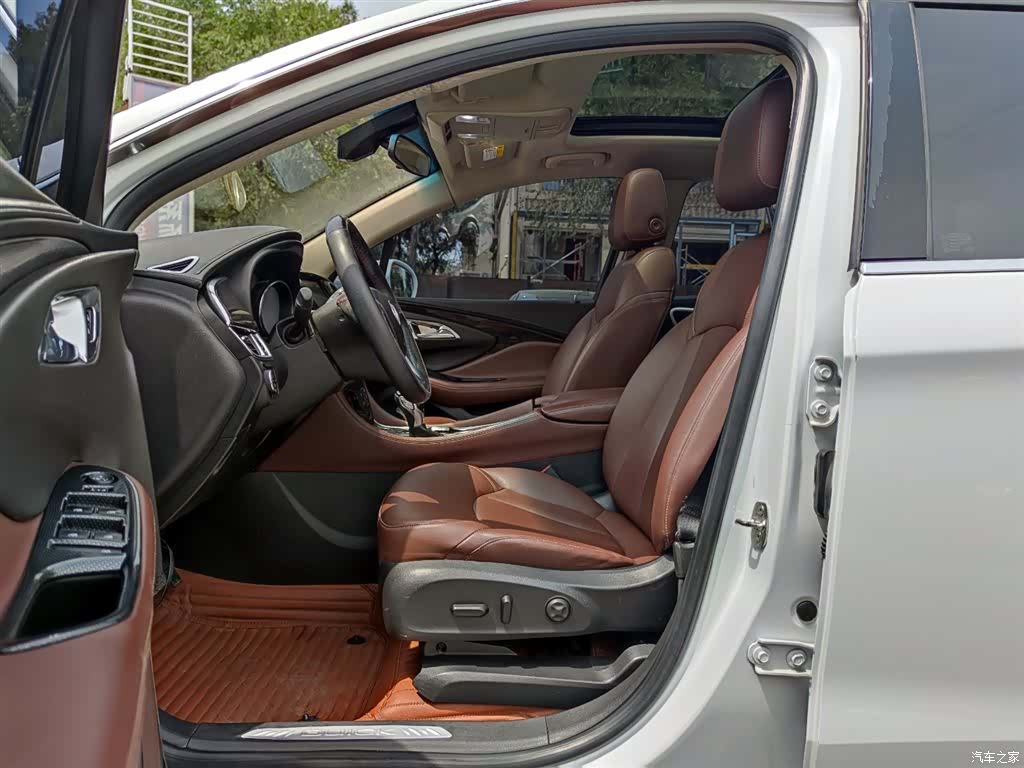 Buick Envision Plus, 2015 7