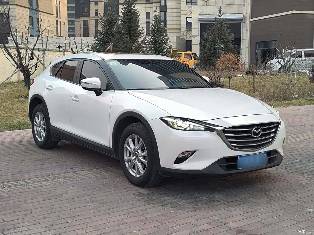 Mazda CX-4, 2016 все фото