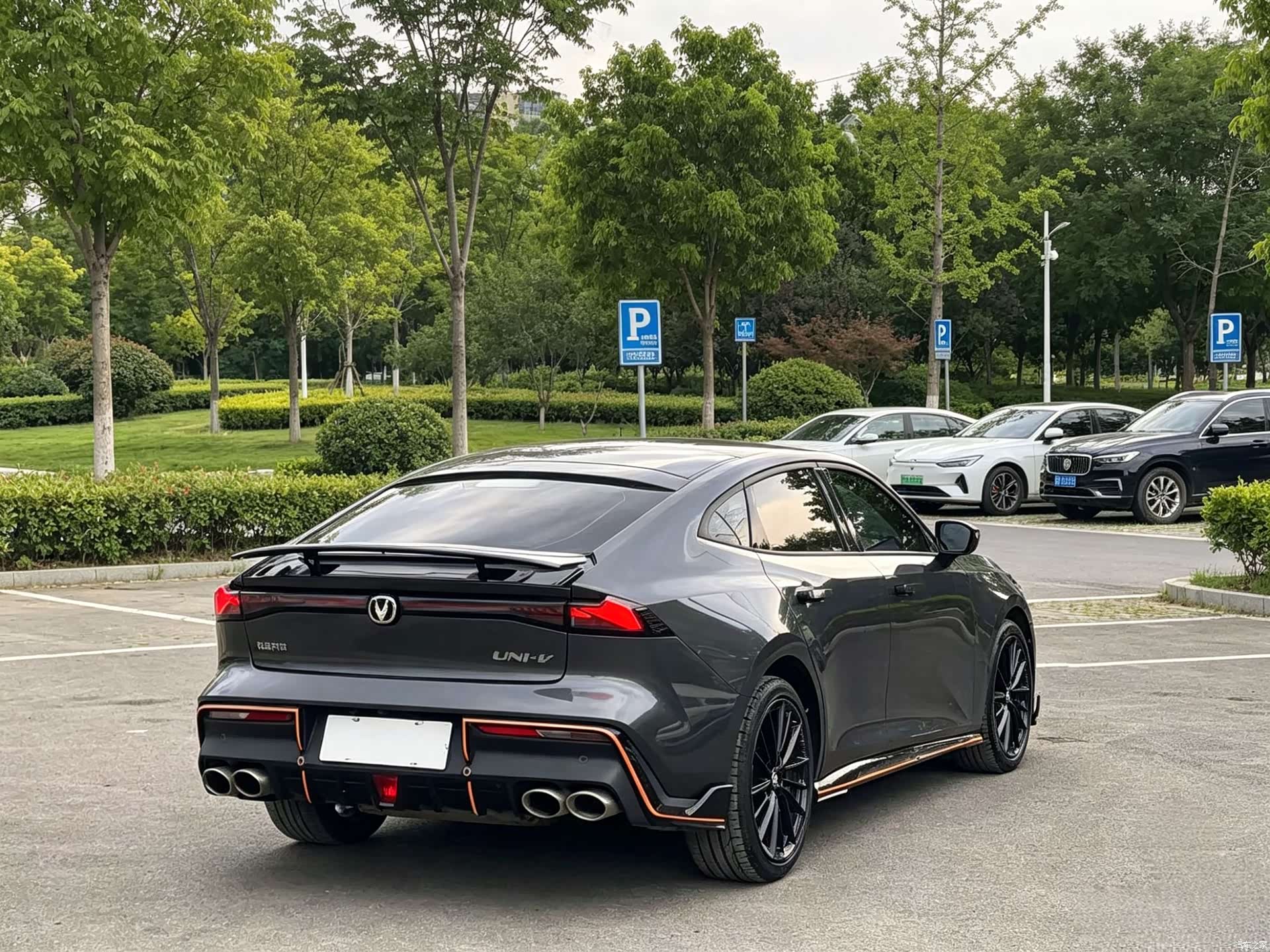 Changan UNI-V, 2022 6