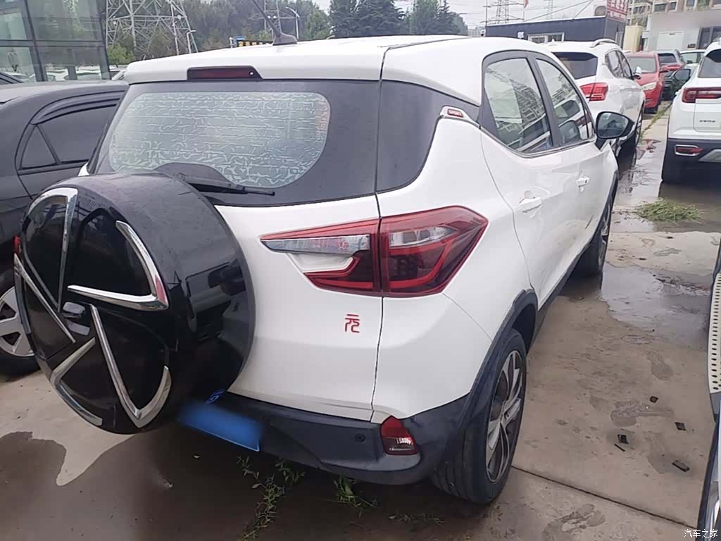 BYD Yuan, 2017 все фото