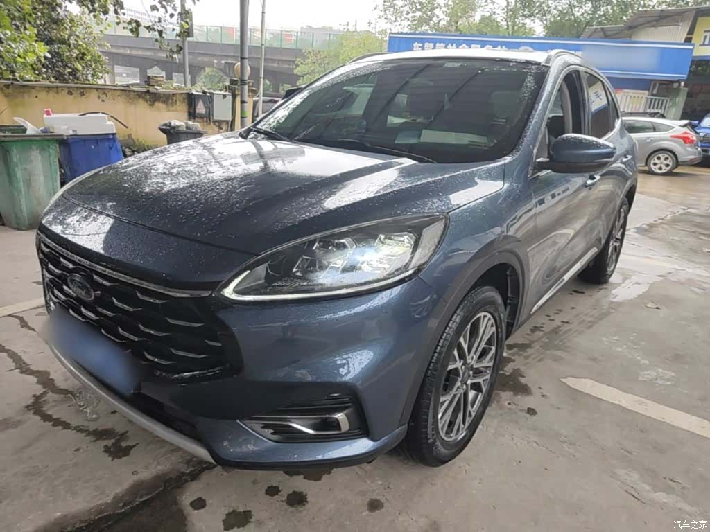Ford Escape, 2021 1