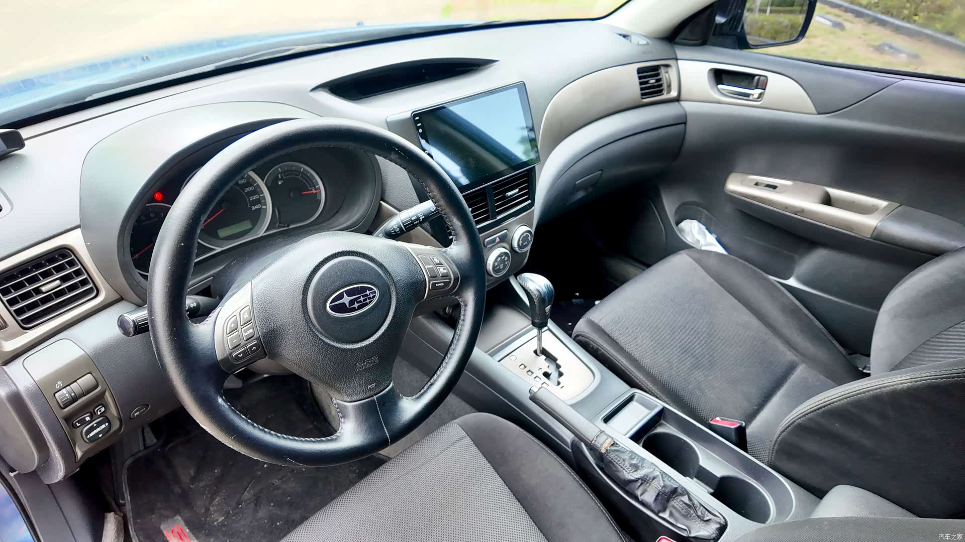 Subaru 2.0R, 2009 24