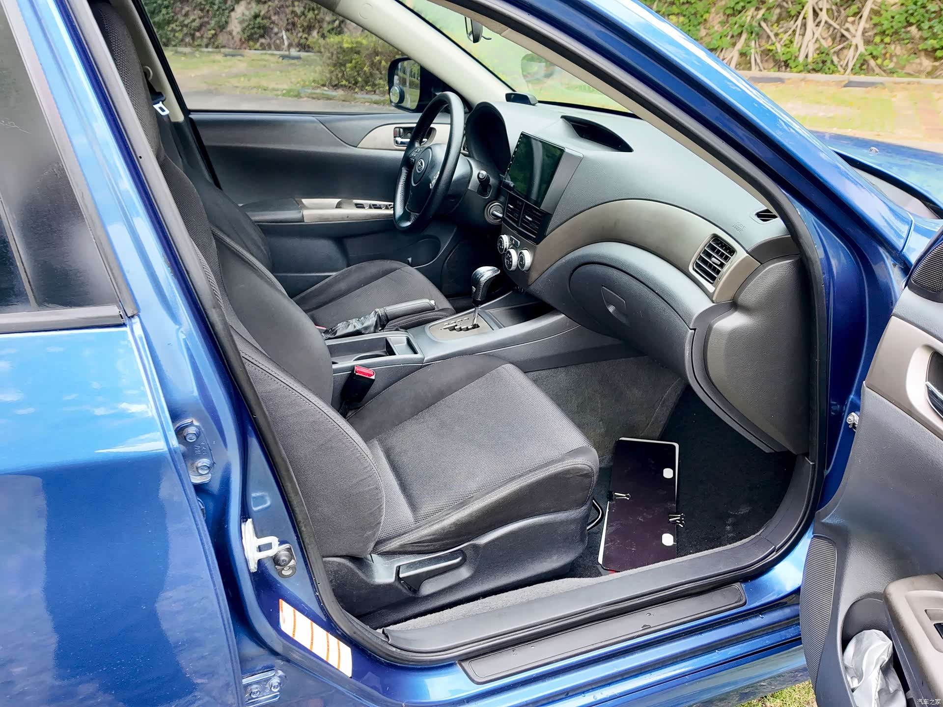 Subaru 2.0R, 2009 38