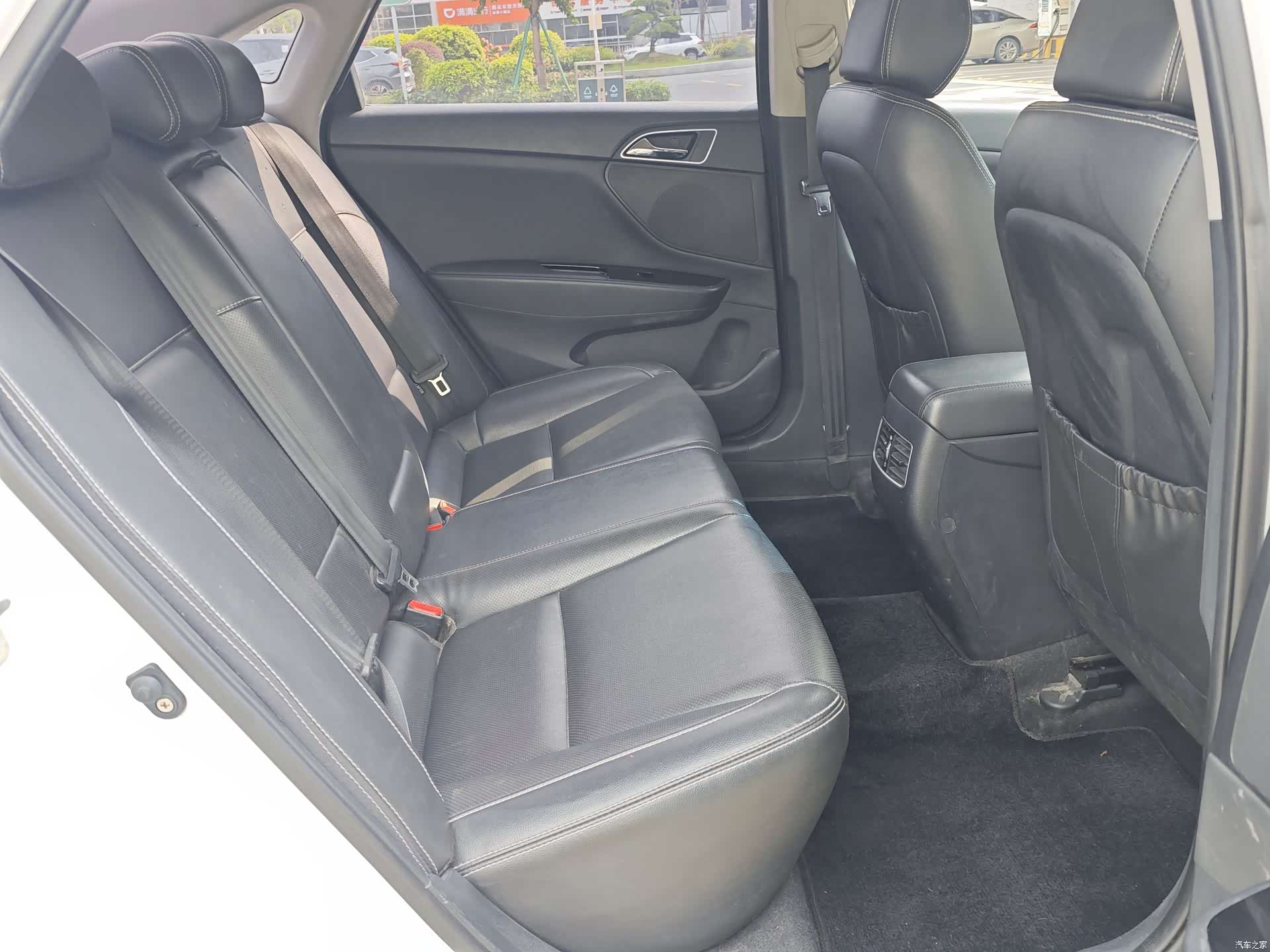 Hyundai GLS, 2017 9