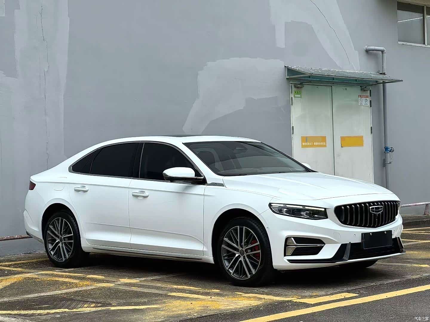 Geely Preface, 2022 3