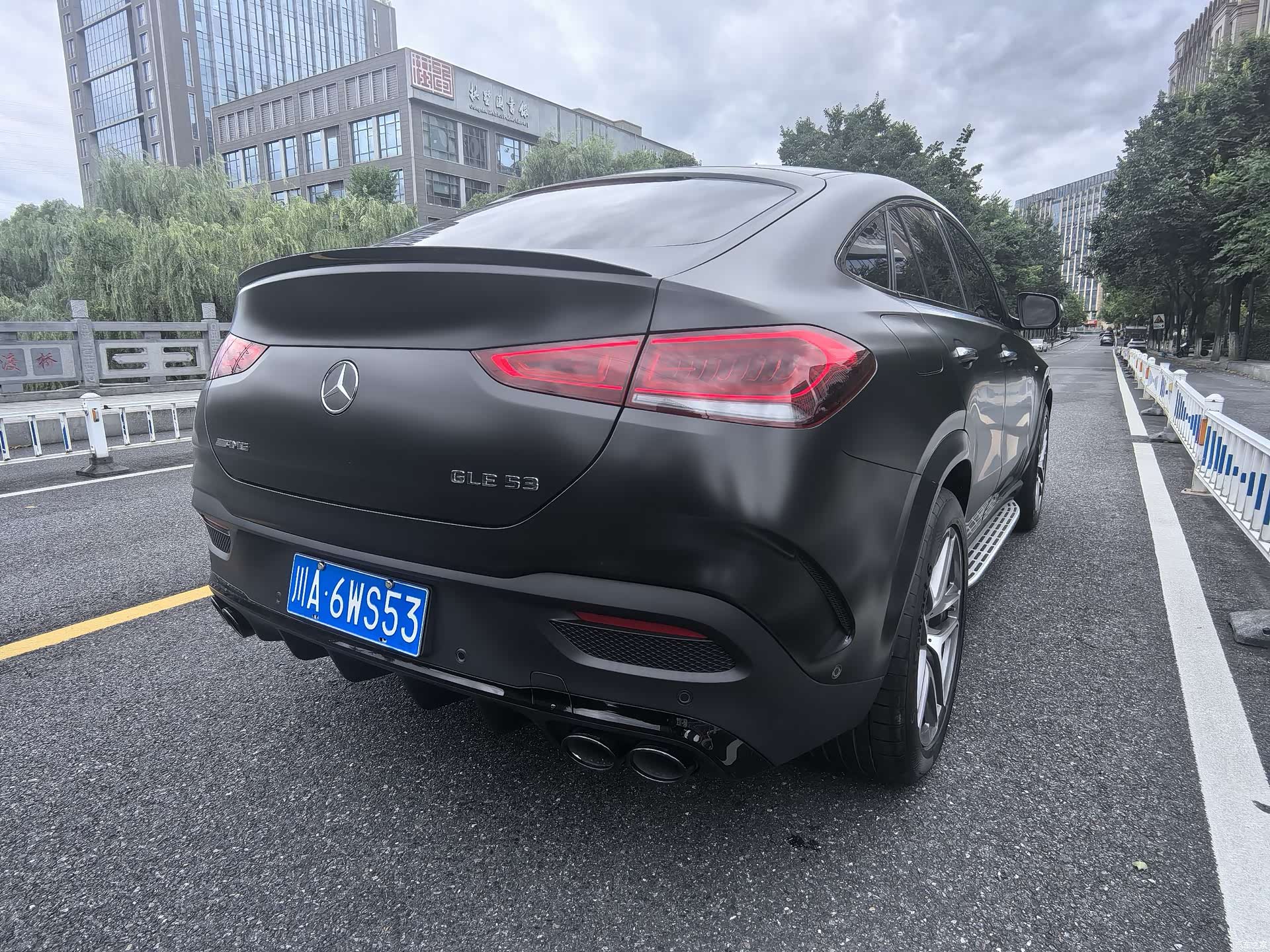 Mercedes-Benz GLE, 2023 все фото