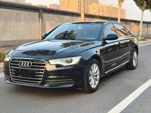 Audi A6L 2015 — купить из Китая под заказ