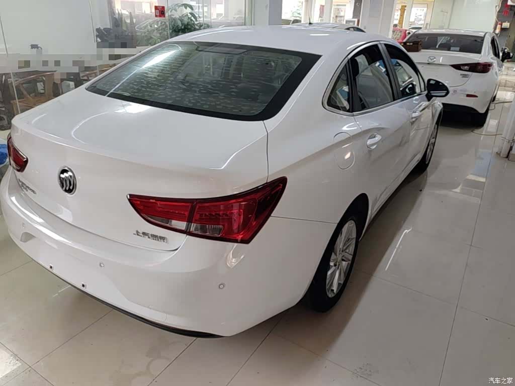 Buick Verano, 2018 7